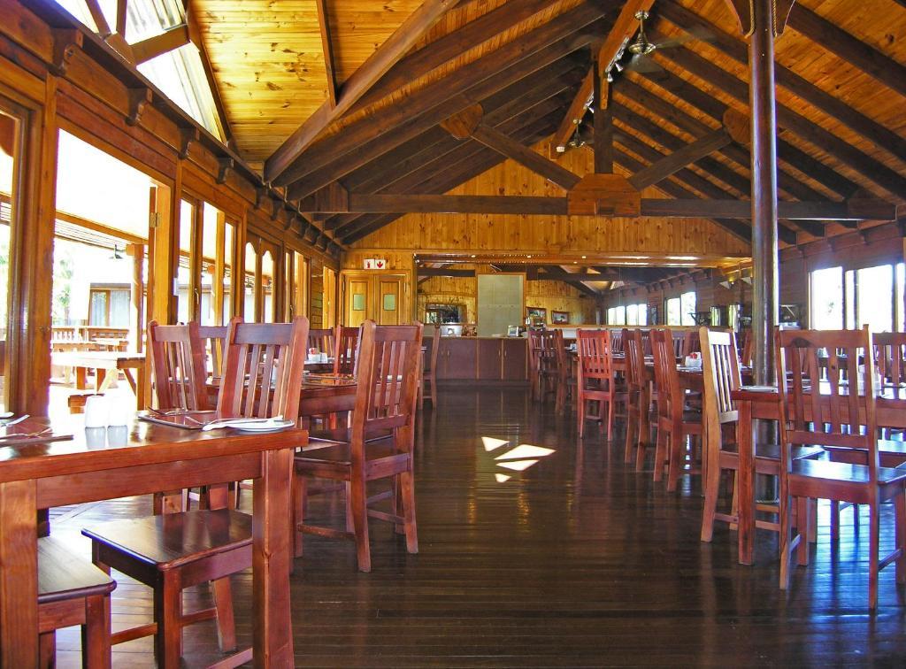 The Graywood Hotel Книсна Екстериор снимка
